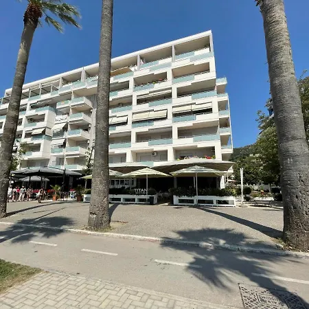 Seabreeze Lungomare * Vlore